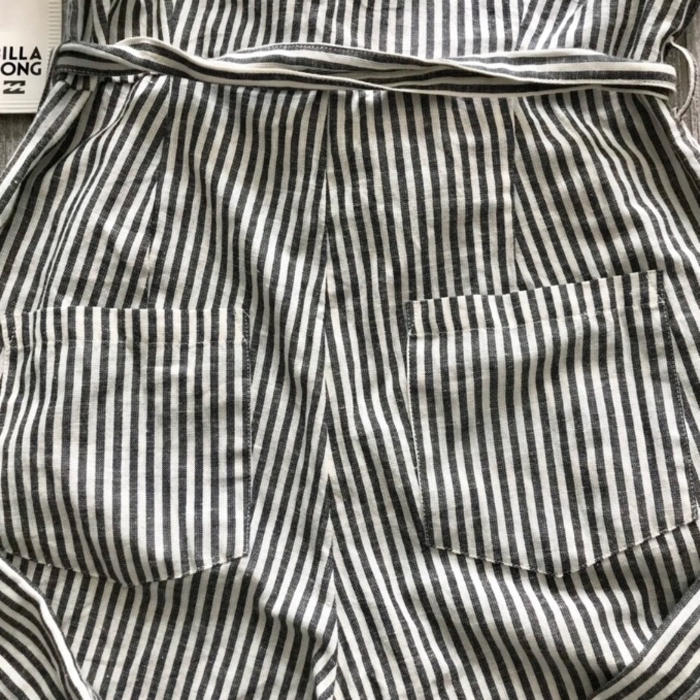 🔥🔥BILLABONG - STRIPED BELLA JUMPSUIT🔥🔥 - Picture 6 of 7